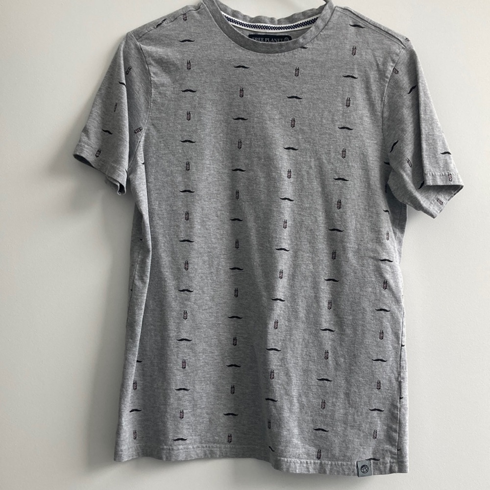 Free Planet Barber Shop T-shirt